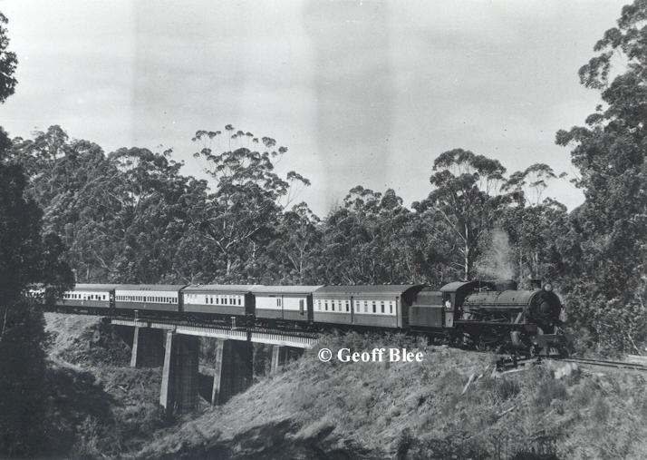 Z9 can be seen here on a Reso train to Northcliffe in 1971. This train headed by W903 which is now preserved by HVTR is seen crossing Eastbrook Bridge just south of the town of Pemberton. This Photo from the Murray Rowe Collection � Geoff Blee 